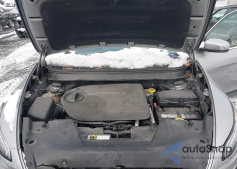 2015 Jeep Cherokee Latitude из США, поврежденный, VIN 1C4PJMCS0FW758216